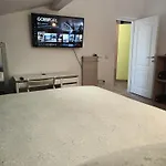Apartman Iva's Cosy Apartment, Sea View And Free Parking *