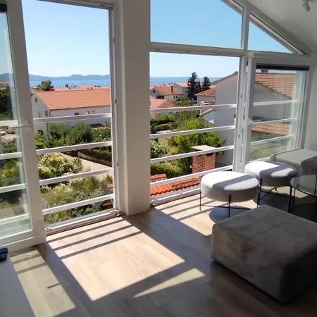 Iva's Cosy Apartment, Sea View And Free Parking Apartamento