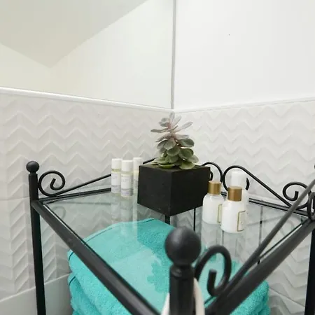 Iva Residence, Sea View And Free Parking Zadar