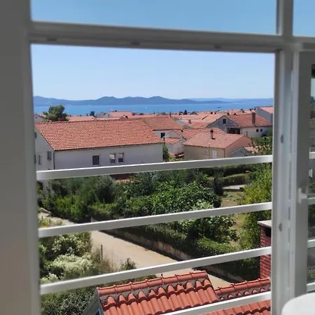 Iva's Cosy Apartment, Sea View And Free Parking Appartement