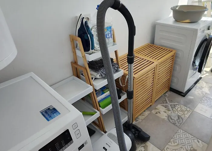 Iva's Cosy Apartment, Sea View And Free Parking * Zadar